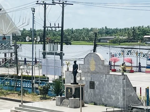 ท่าน้ำอำเภอเชียรใหญ่ ภาพที่ 1
