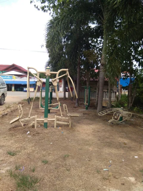 ลานกีฬาบ้านหนองข่วง หมู่ที่ 1 ต.แม่ลอย อ.เทิง จ.เชียงราย ภาพที่ 1