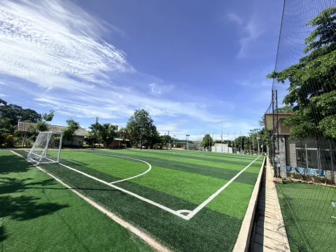 สนามฟุตบอลหญ้าเทียม องค์การบริหารส่วนตำบลป่าสัก ภาพที่ 1
