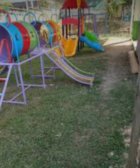 ลานกีฬาโรงเรียนบ้านตอง ภาพที่ 1